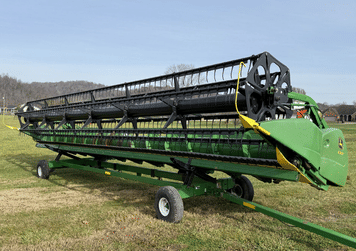 Main image John Deere 630F